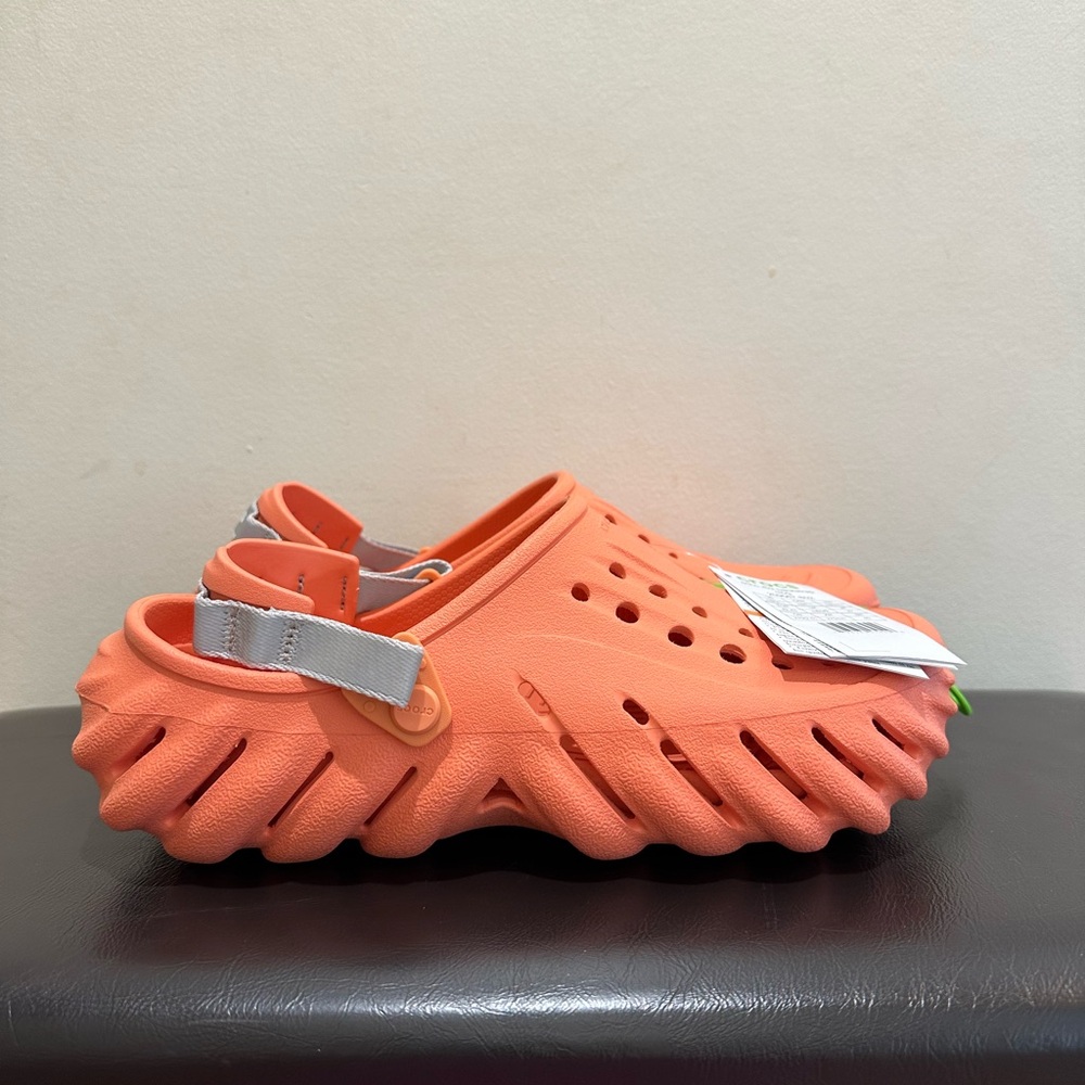 NWT Men Crocs Echo Grapefruit Reflect Backstrap Clog 209567  802